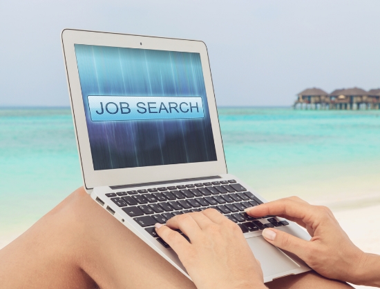 How to Job Search While on Vacation